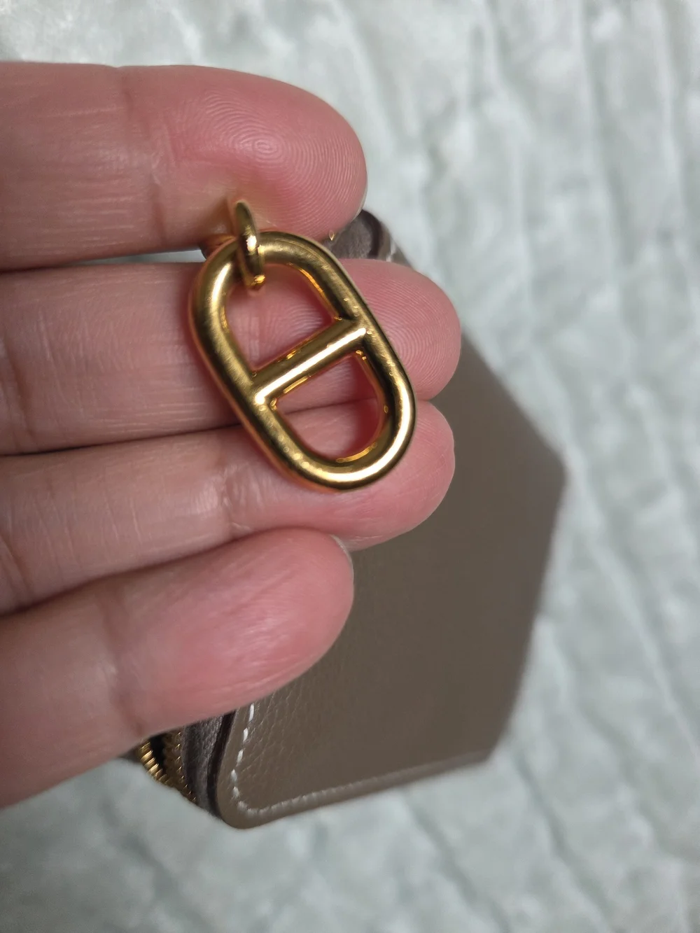Hermes Chaine d'Ancre Zipengo cardholder